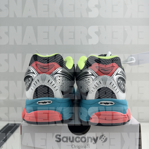 FREE Shipping - Sauc0ny OMNI 9 (Black Green) 𝐬𝐧𝐚𝐞𝐤𝐞𝐫𝐬