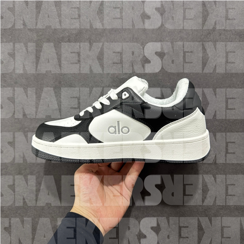 FREE Shipping - AIo (Black White) 𝐬𝐧𝐚𝐞𝐤𝐞𝐫𝐬