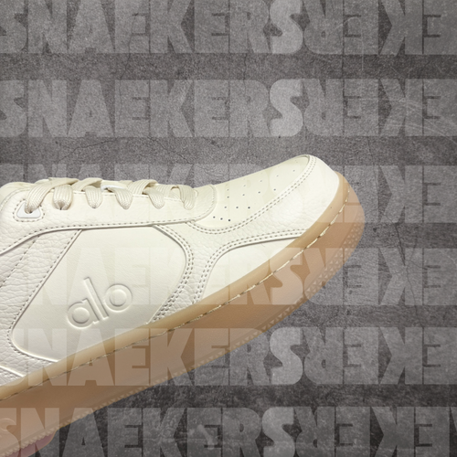 FREE Shipping - AIo (Clay) 𝐬𝐧𝐚𝐞𝐤𝐞𝐫𝐬